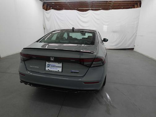 Urban Gray Pearl 2025 Honda Accord Hybrid Sport-L