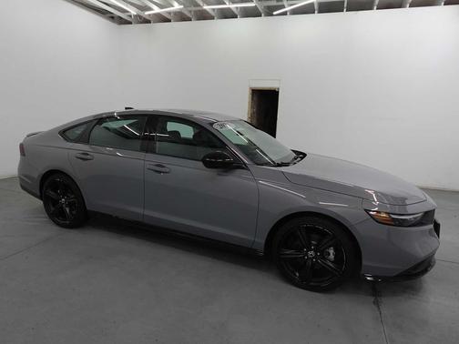 Urban Gray Pearl 2025 Honda Accord Hybrid Sport-L