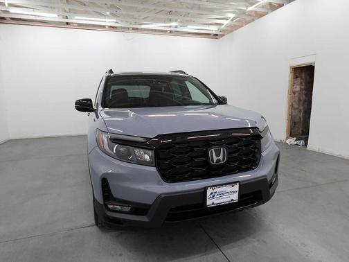 2023 Honda Passport AWD Elite