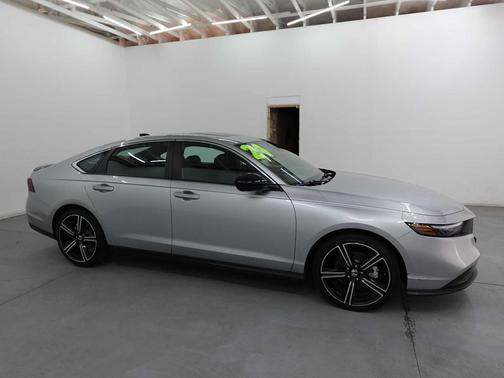 2024 Honda Accord Hybrid Base