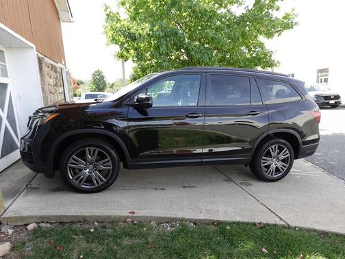 2022 Honda Pilot AWD Sport