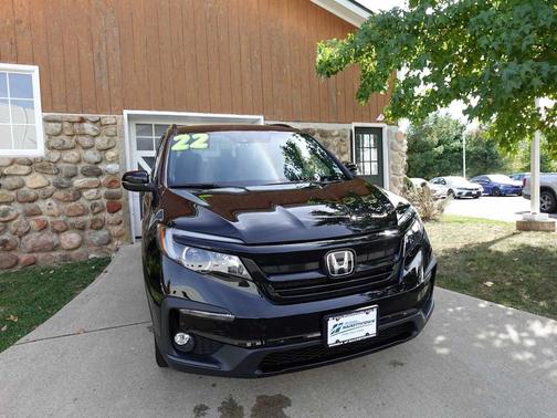2022 Honda Pilot AWD Sport