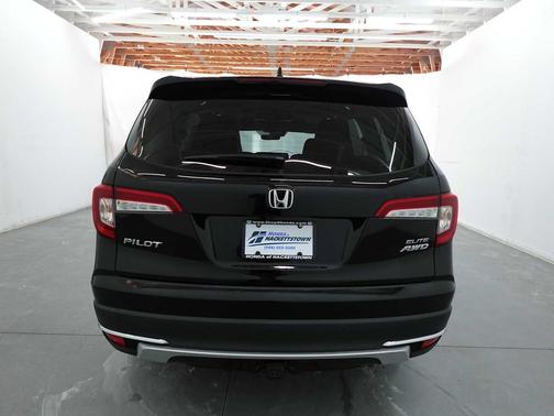 2020 Honda Pilot AWD Elite