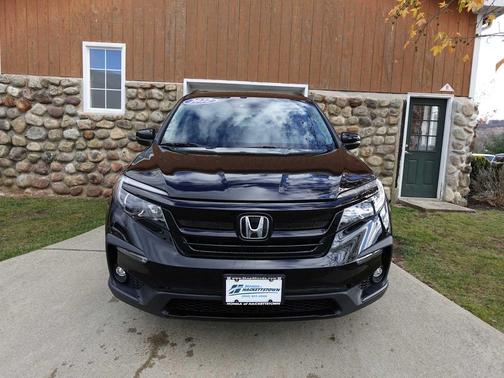 2022 Honda Pilot AWD Special Edition