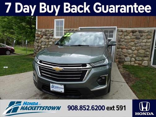 2022 Chevrolet Traverse LT Cloth