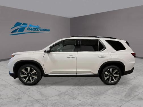 2025 Honda Pilot Touring 8-Passenger