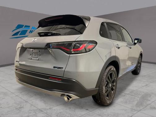 Urban Gray Pearl 2026 Honda HR-V AWD Sport