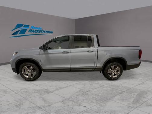 Sonic Gray Pearl 2026 Honda Ridgeline TrailSport