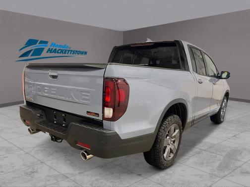 Sonic Gray Pearl 2026 Honda Ridgeline TrailSport