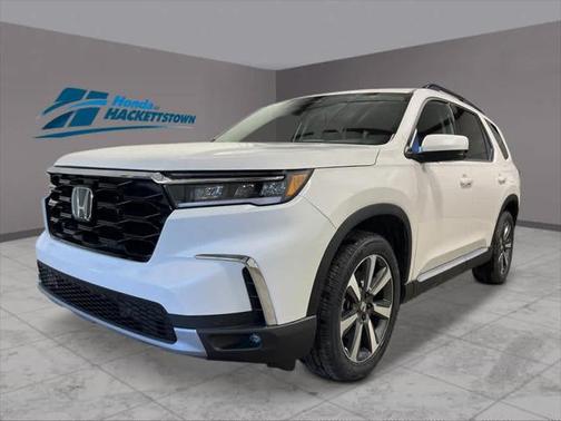 2025 Honda Pilot Touring 8-Passenger