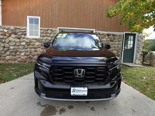 2024 Honda Pilot TrailSport