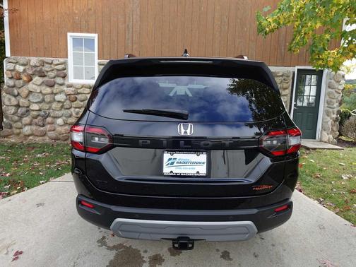 2024 Honda Pilot TrailSport