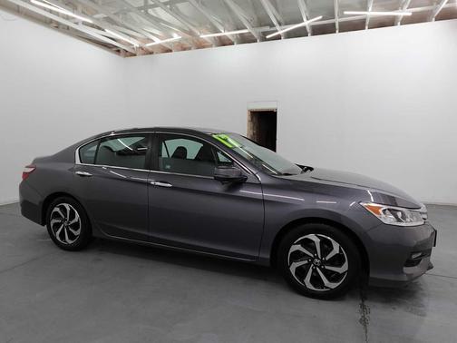 2017 Honda Accord EX