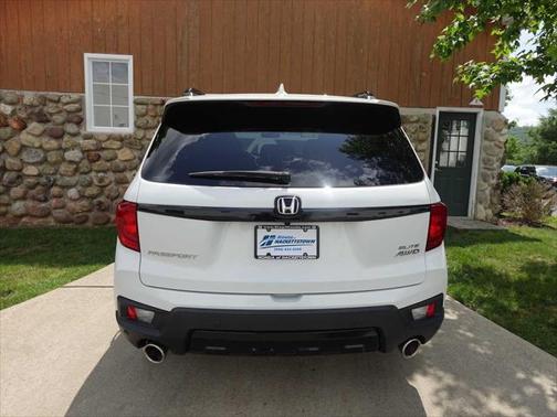 2022 Honda Passport AWD Elite