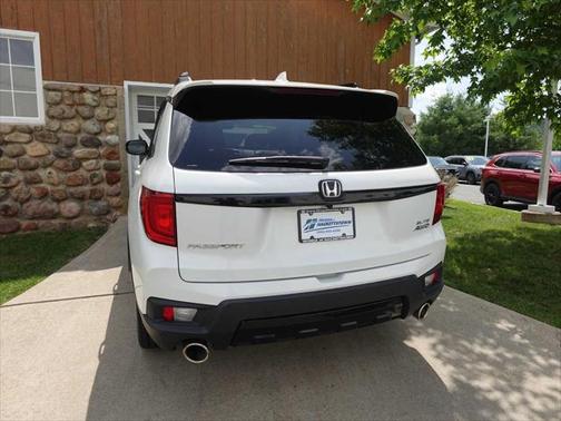2022 Honda Passport AWD Elite