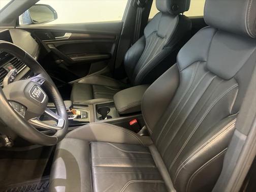 2023 Audi Q5 Sportback Premium Plus 45 TFSI S line quattro S tronic