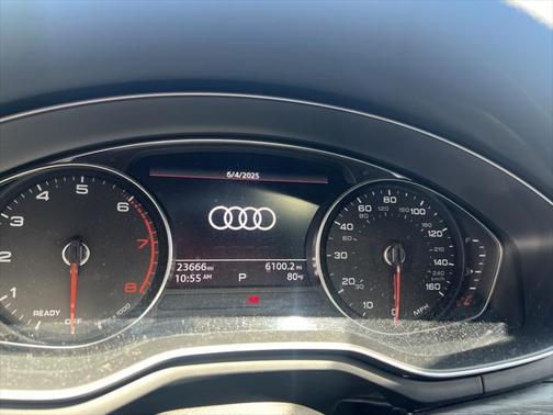2023 Audi A4 Premium 45 TFSI S line quattro S tronic