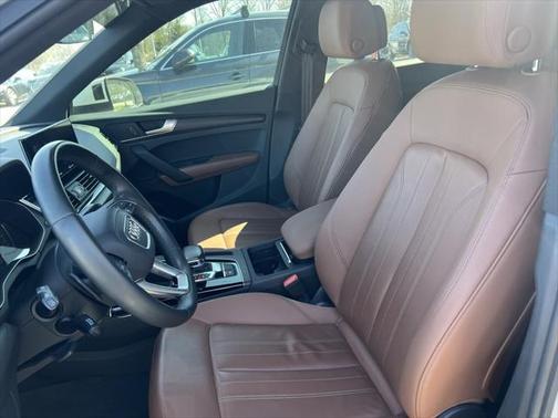 2021 Audi Q5 Premium 45 TFSI quattro S tronic