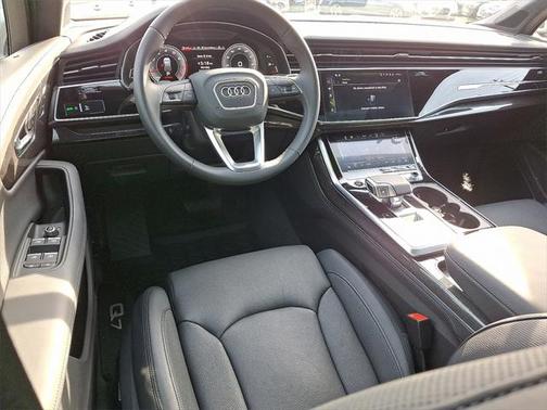 2024 Audi Q7 Prestige 55 TFSI quattro Tiptronic
