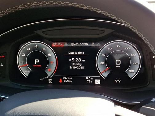 2025 Audi Q8 Premium Plus 55 TFSI quattro