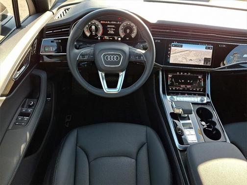 2025 Audi Q7 Premium Plus 55 TFSI quattro Tiptronic