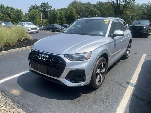 2022 Audi Q5 Premium Plus 45 TFSI S line quattro S tronic
