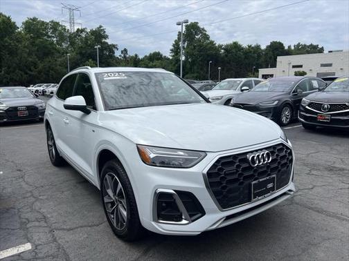 2025 Audi Q5 Premium Plus 45 TFSI S line quattro S tronic
