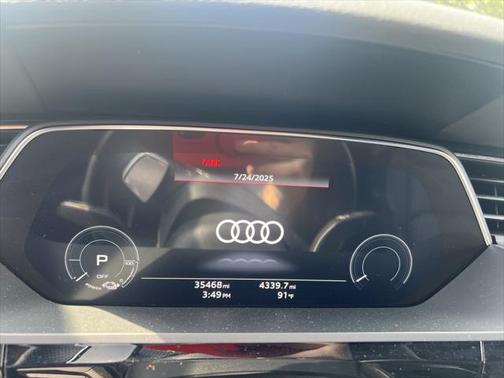 2022 Audi e-tron S Premium Plus quattro