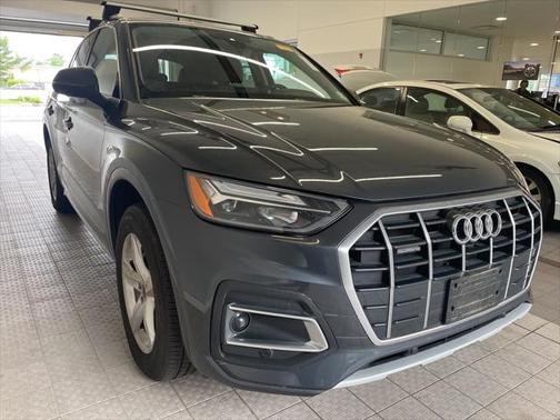 2022 Audi Q5 Premium 40 TFSI quattro S tronic
