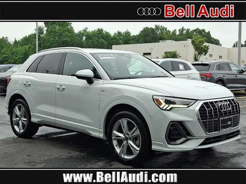 2023 Audi Q3 Premium 45 TFSI S line quattro Tiptronic