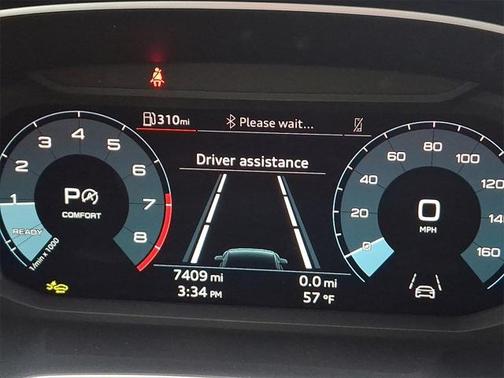 2024 Audi Q3 Premium 45 TFSI S line quattro Tiptronic