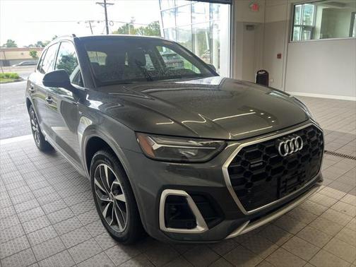 2022 Audi Q5 Premium Plus 45 TFSI S line quattro S tronic