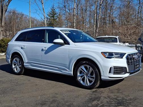 2023 Audi Q7 Premium 45 TFSI quattro Tiptronic