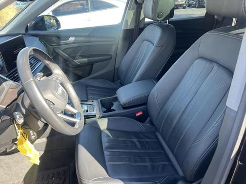 2023 Audi Q5 Premium 40 TFSI quattro S tronic