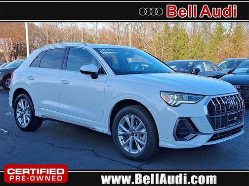 2025 Audi Q3 Premium 45 TFSI S line quattro Tiptronic
