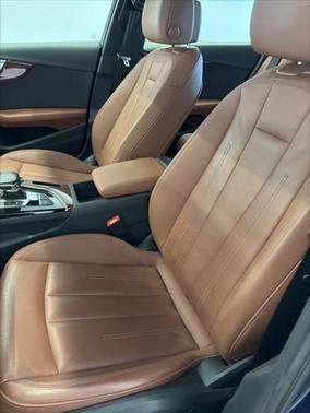 2023 Audi A4 Premium 40 TFSI quattro S tronic