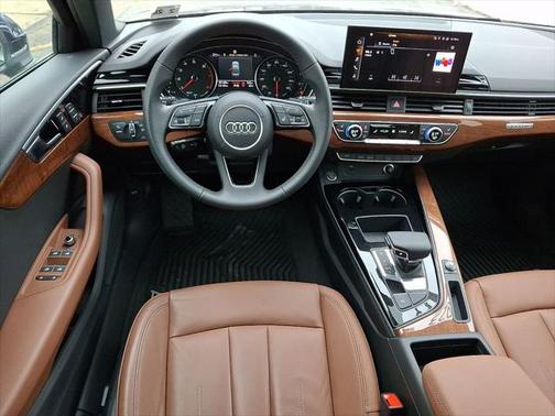 2023 Audi A4 Premium 40 TFSI quattro S tronic