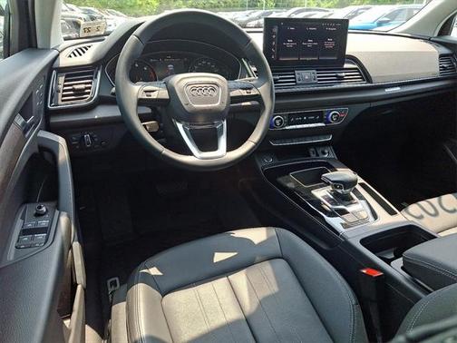 2022 Audi Q5 Premium 45 TFSI S line quattro S tronic