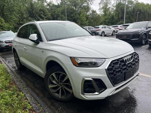 2022 Audi Q5 Premium 45 TFSI S line quattro S tronic