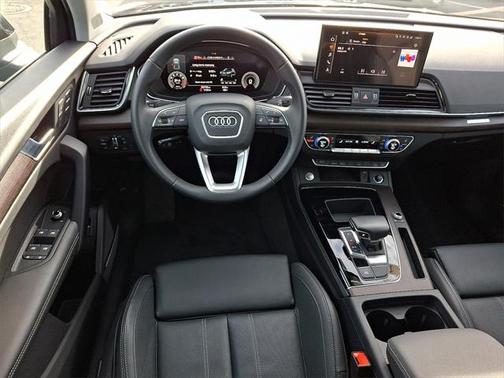 2023 Audi Q5 Premium Plus 45 TFSI S line quattro