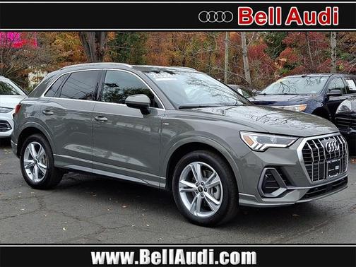 2024 Audi Q3 Premium 45 TFSI S line quattro Tiptronic