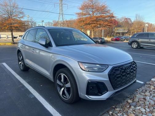 2023 Audi Q5 Premium Plus 45 TFSI S line quattro