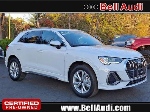 2025 Audi Q3 Premium 45 TFSI S line quattro Tiptronic