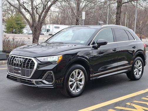 2022 Audi Q3 Premium 45 TFSI S line quattro Tiptronic