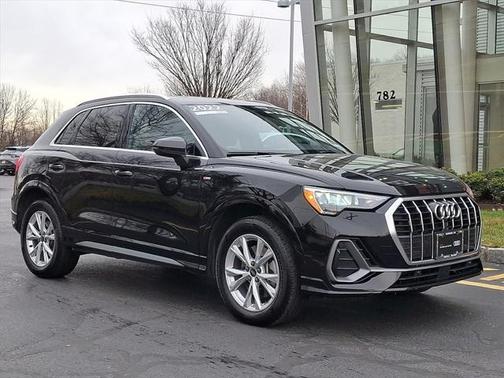 2022 Audi Q3 Premium 45 TFSI S line quattro Tiptronic