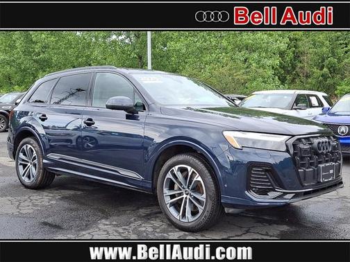 2025 Audi Q7 Premium Plus 45 TFSI quattro Tiptronic