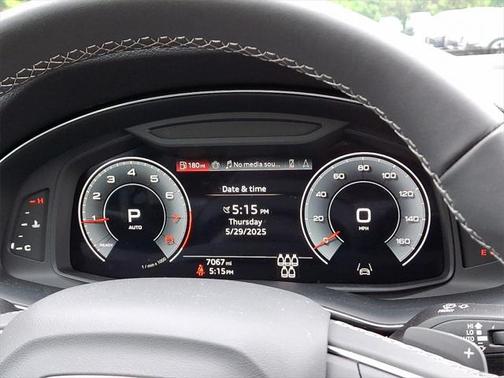 2025 Audi Q7 Premium Plus 45 TFSI quattro Tiptronic