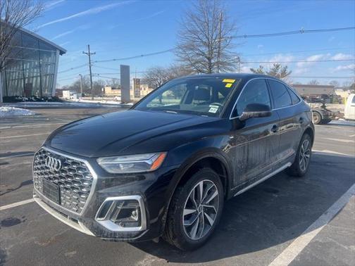 2023 Audi Q5 Sportback Premium Plus 45 TFSI S line quattro S tronic