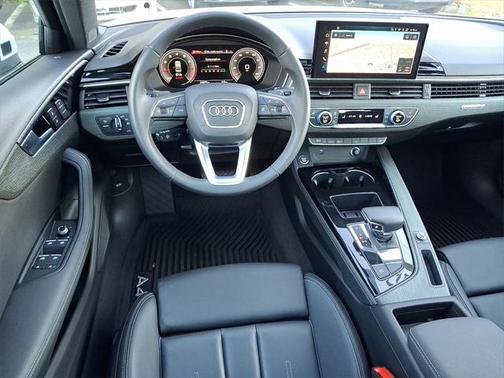 2023 Audi A4 Premium Plus 45 TFSI S line quattro S tronic