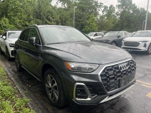 2022 Audi Q5 Premium 45 TFSI S line quattro S tronic